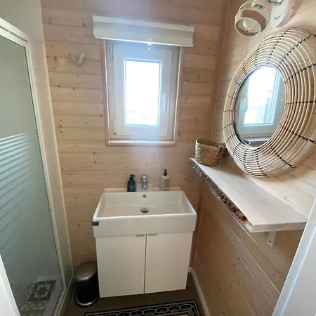 Hausboot Koje Kaete Mit Grossem Sonnendeck * Slesvig